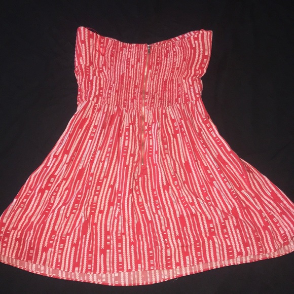 Patterned Strapless Mini Sundress - Picture 3 of 5